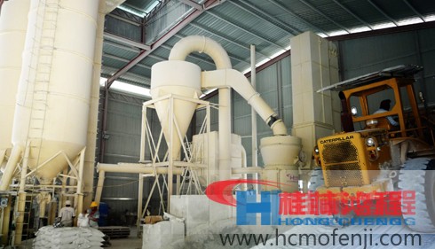 雷蒙磨粉機(jī) 雷蒙機(jī) 雷蒙磨 磨粉機(jī) 桂林鴻程 雷蒙磨粉機(jī) 雷蒙機(jī) 雷蒙磨 磨粉機(jī) 桂林鴻程