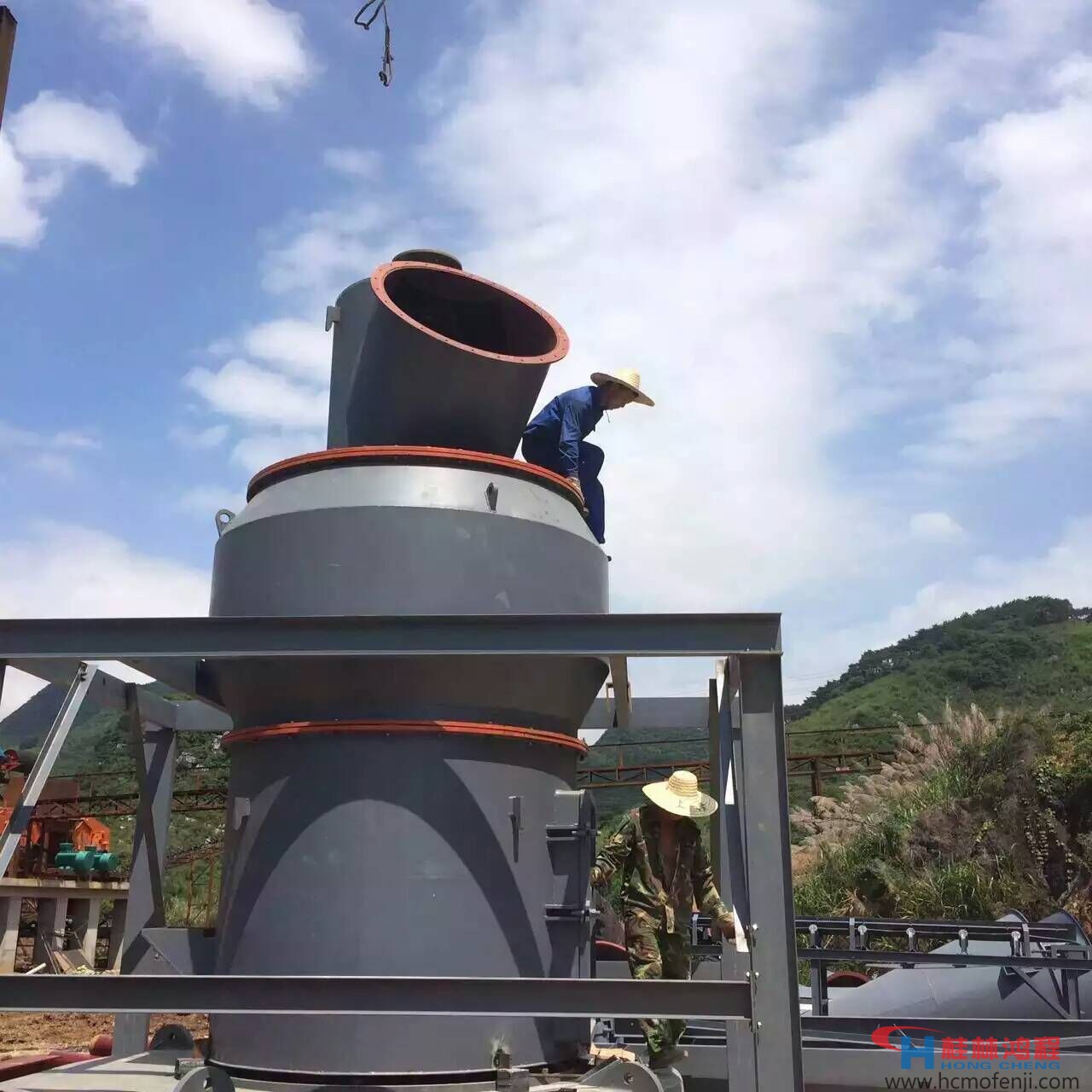 桂林鴻程，大型縱擺磨粉系統，HC1700，HCH980，賀州，碳酸鈣，磨粉機