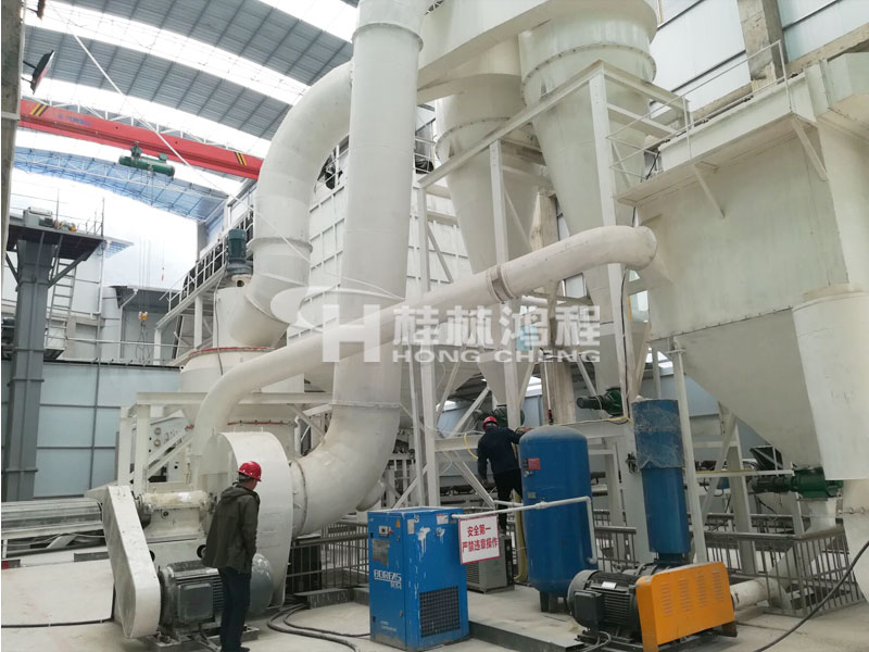 陶瓷材料雷蒙磨粉機(jī):HC縱擺磨粉機(jī)