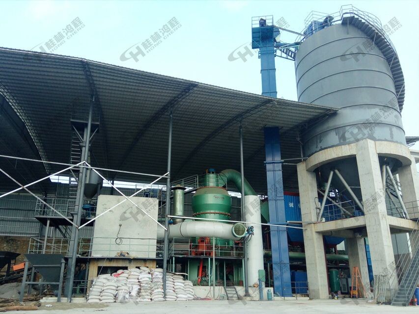 桂林鴻程赤鐵礦石磨粉機產量高的機型:HLM礦渣立磨 桂林鴻程赤鐵礦石磨粉機產量高的機型:HLM礦渣立磨