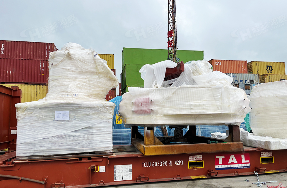 【發(fā)貨】海內(nèi)外訂單火爆,大批鴻程設(shè)備奔赴全球! 【發(fā)貨】海內(nèi)外訂單火爆,大批鴻程設(shè)備奔赴全球!